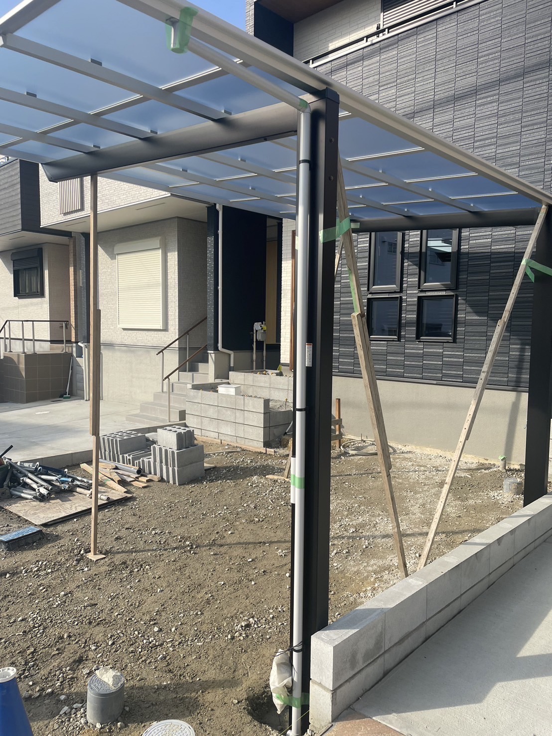 カーポート施工写真|愛知県名古屋市のカーポート&ガレージ専門店プラス